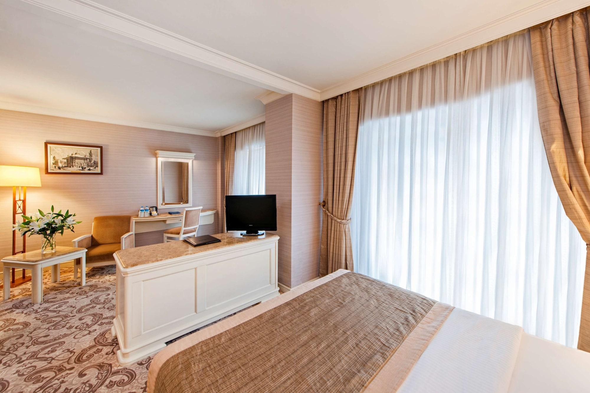 Elite World Comfy Istanbul Taksim Hotel Exterior foto