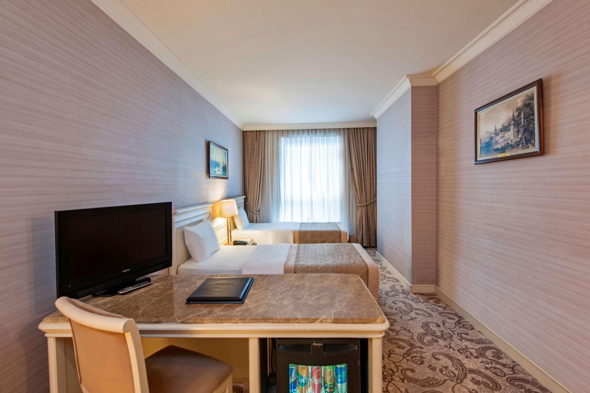 Elite World Comfy Istanbul Taksim Hotel Exterior foto